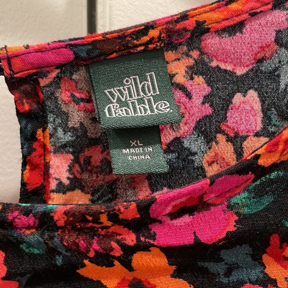 Wild Fable Floral Top - Picture 3 of 6